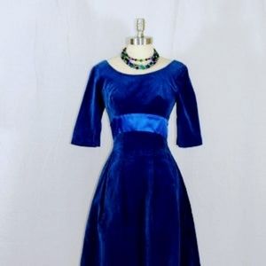 1950s Vintage Royal Blue Velvet Dress